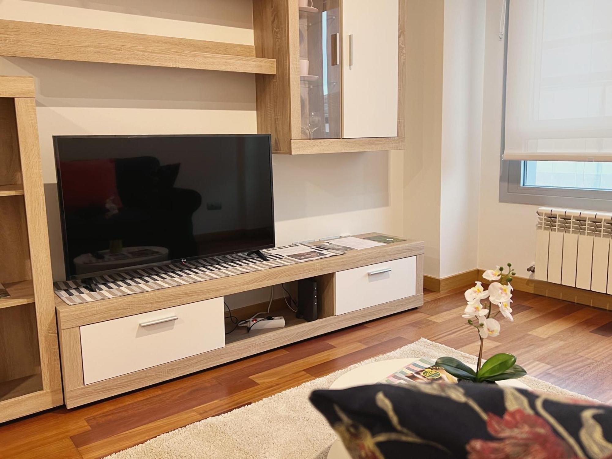 Apartamento Europa Prados Atenea Oviedo Luaran gambar